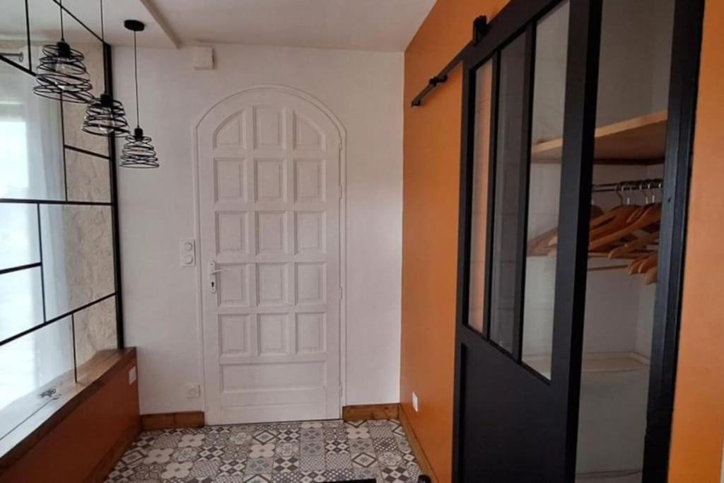 Charmante Maison De Ville Climatisee Avec Wifi Saint-Yrieix-la-Perche Dış mekan fotoğraf